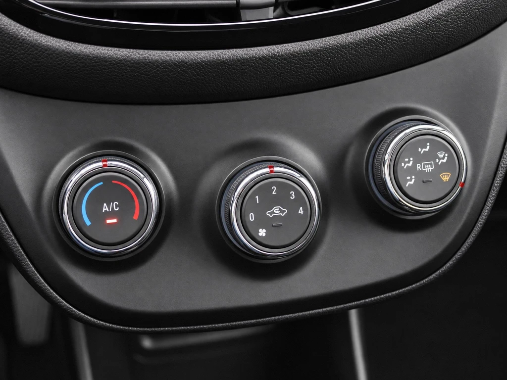 Opel KARL – foto 22