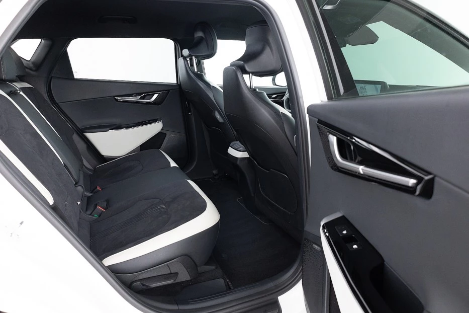 Kia EV6 – foto 15
