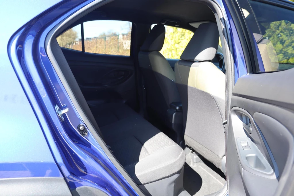 Toyota Yaris Cross β foto 73