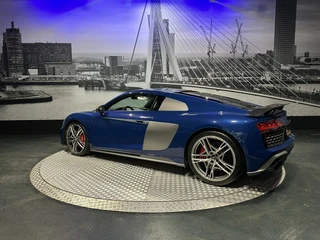Audi R8 – thumbnail 7