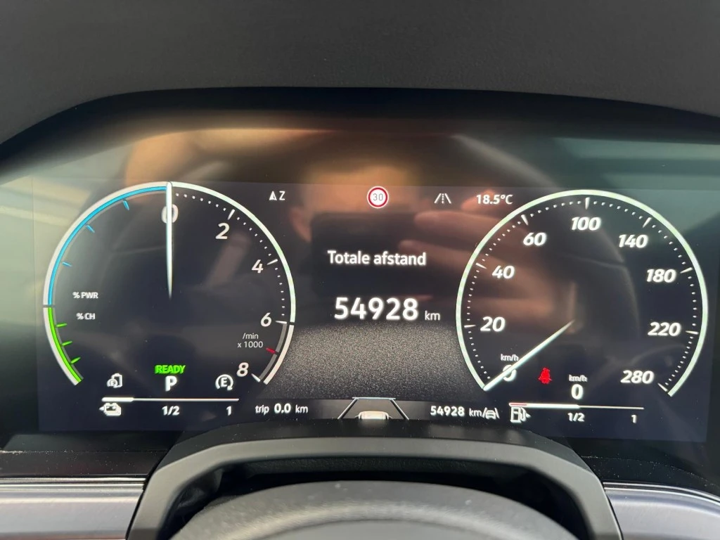 Volkswagen Touareg – foto 15