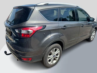 Ford Kuga – thumbnail 3