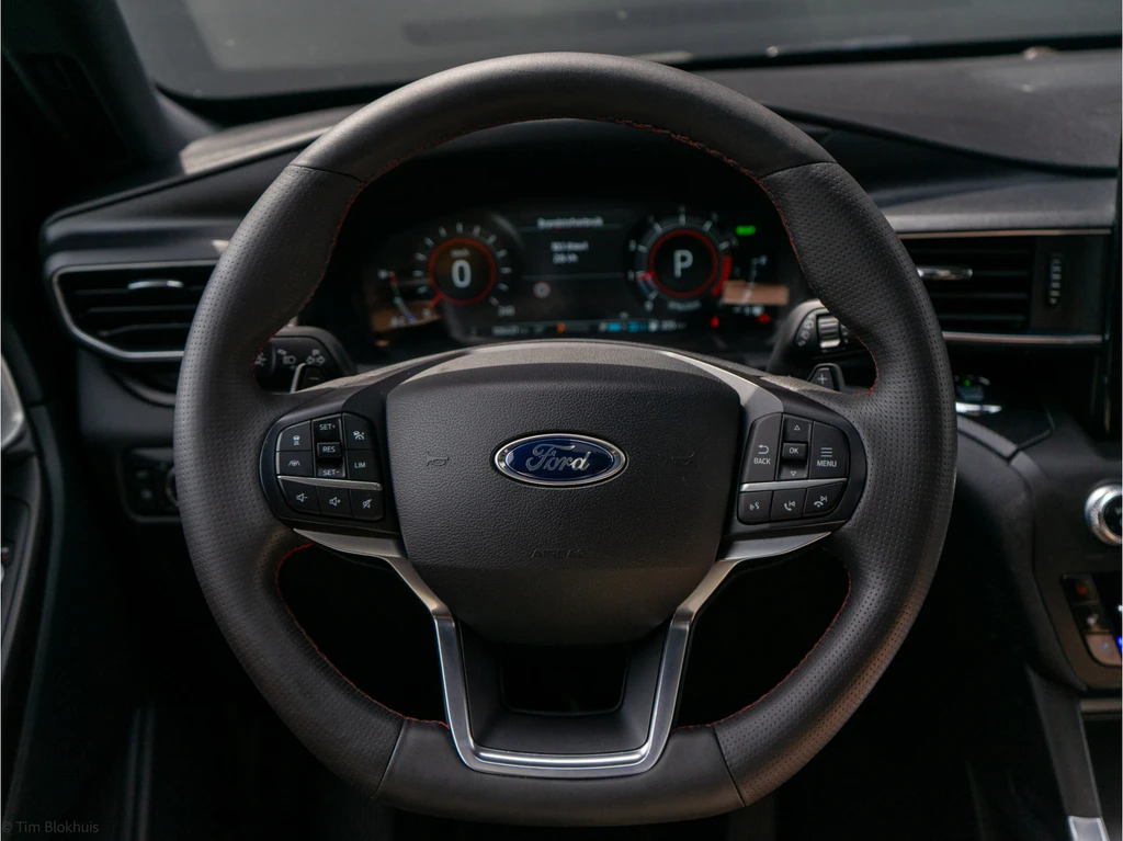 Ford Explorer – foto 33