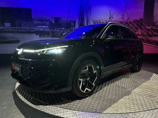 Volkswagen T-Roc – thumbnail 3
