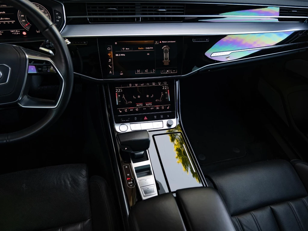 Audi A8 – foto 42