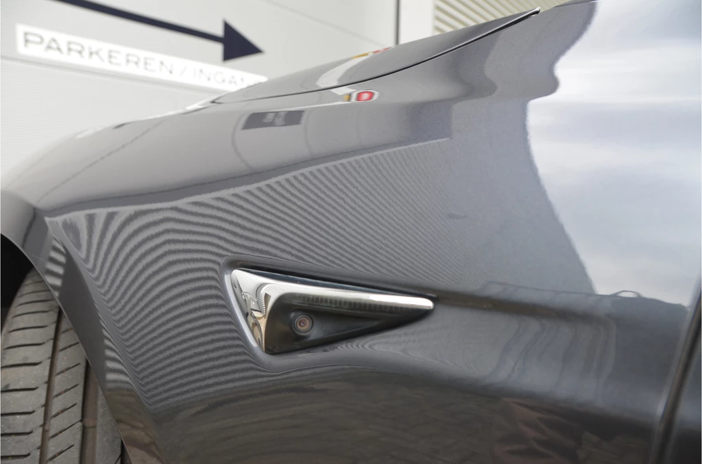 Tesla Model S – foto 29