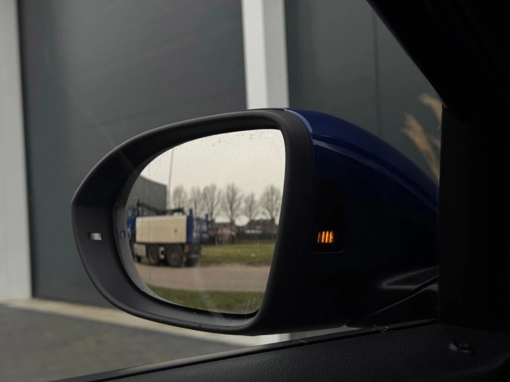 Volkswagen T-Roc – foto 11