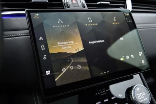Jaguar F-PACE – thumbnail 27
