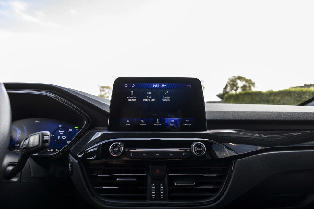 Ford Kuga – foto 24