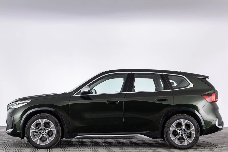 BMW iX1 – foto 2