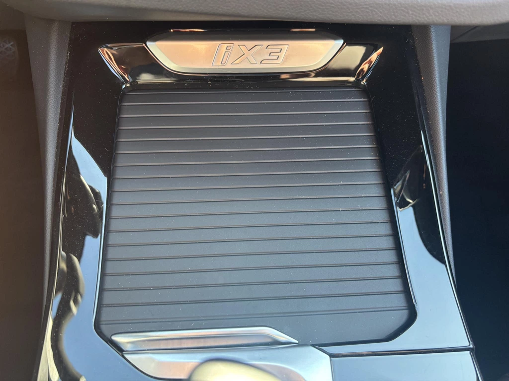 BMW iX3 – foto 28