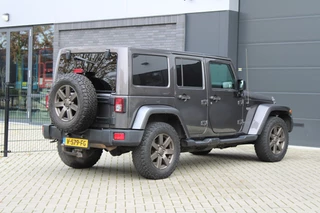 Jeep Wrangler – thumbnail 13
