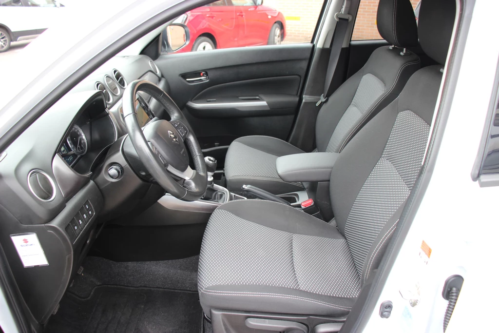 Suzuki Vitara – foto 11
