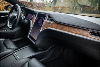 Tesla Model S – thumbnail 18