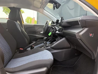Peugeot 208 – thumbnail 8