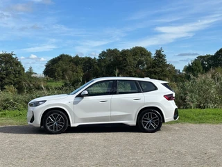 BMW iX1 – thumbnail 2