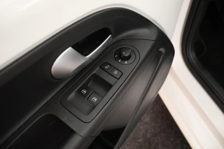 Volkswagen up! – thumbnail 12