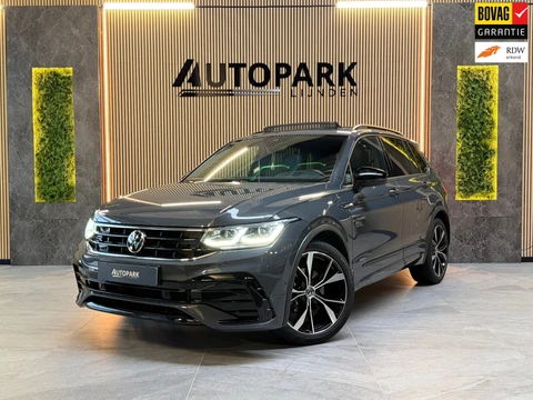Volkswagen TIGUAN 1.5 TSI 3X R-LINE |PANO|HuD|IQ LIGHTS|ACC|LANE ASSIST|CARPLAY|TREKHAAK|SFEERVERLICHTING|20 INCH|2021|BOMVOL!