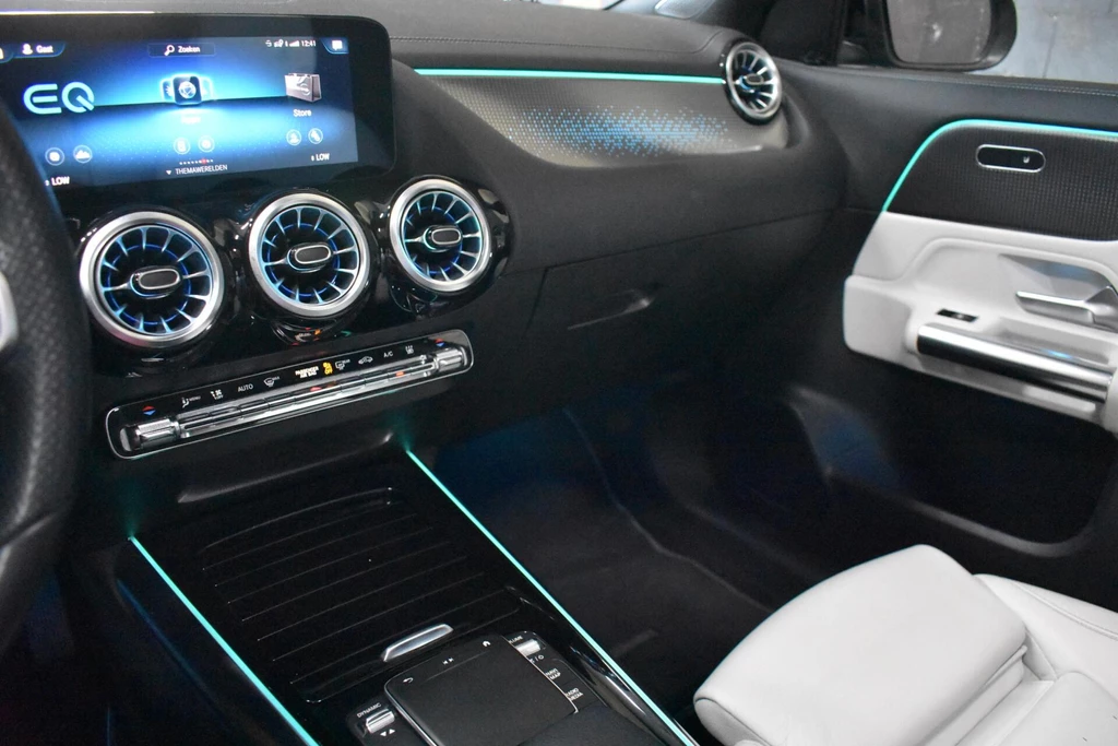 Mercedes-Benz EQA – foto 22