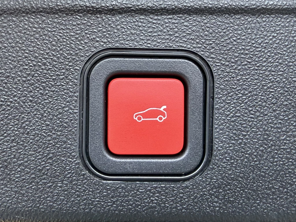 Jeep Avenger – foto 11
