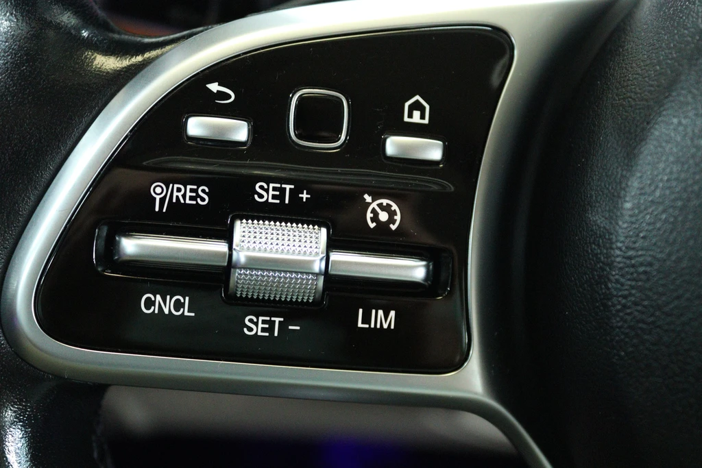 Mercedes-Benz E-Klasse – foto 14