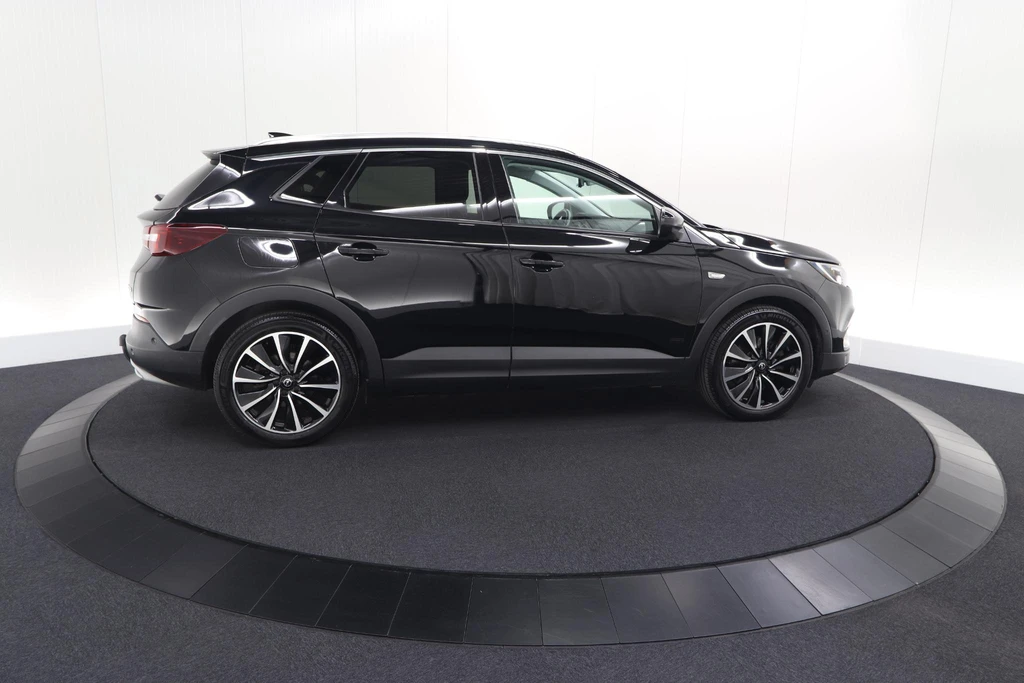 Opel Grandland X – foto 11