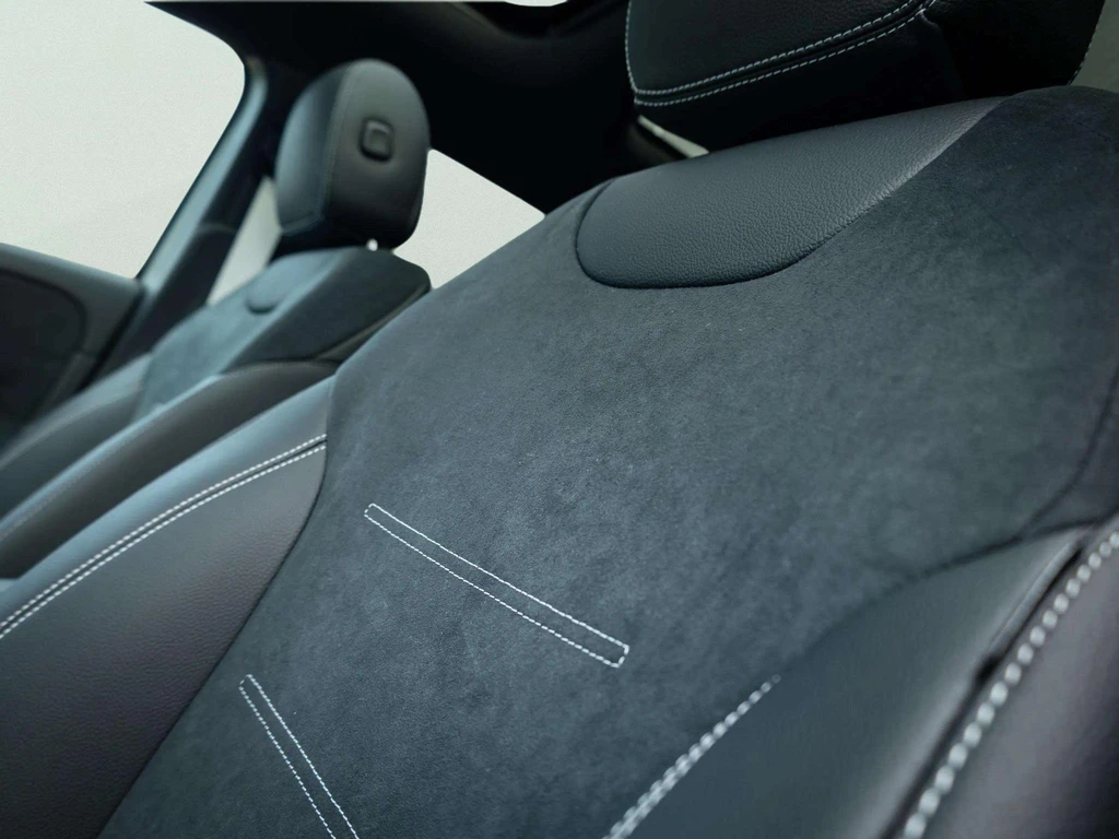 Mercedes-Benz GLA – foto 12