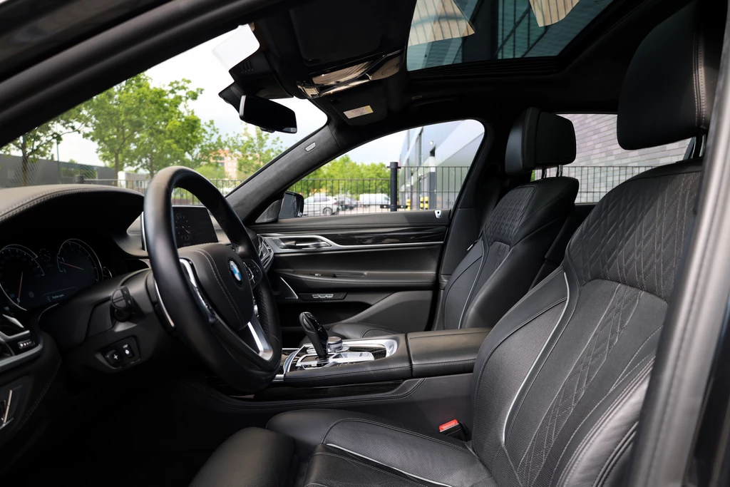 BMW 7 Serie – foto 18