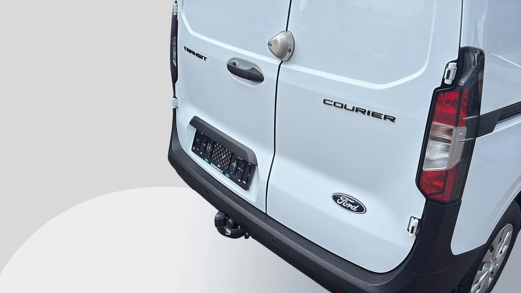 Ford Transit Courier – foto 4
