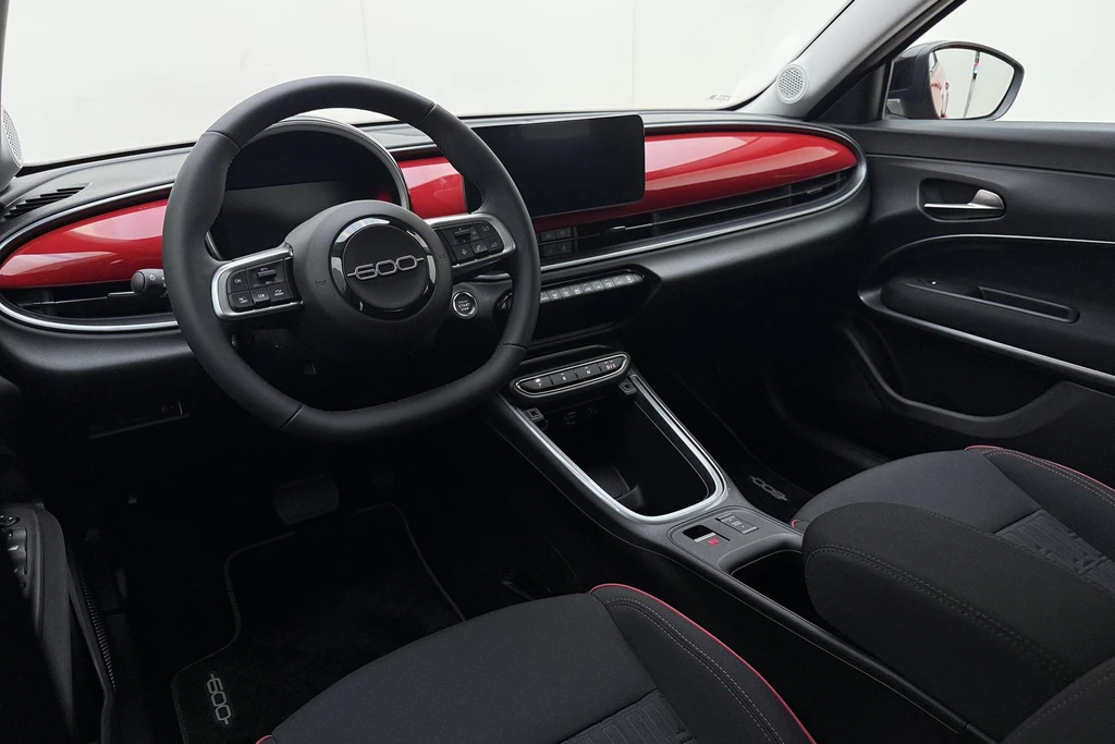 Fiat 600e – foto 17