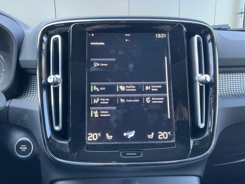 Volvo XC40 – foto 43