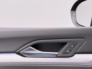Volkswagen Golf – thumbnail 32