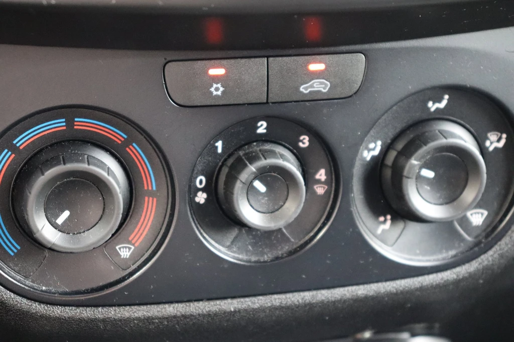 Opel Combo – foto 13