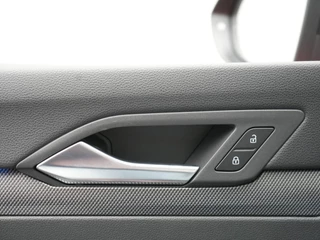 Volkswagen Golf – thumbnail 44