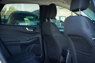 Ford Kuga – thumbnail 14