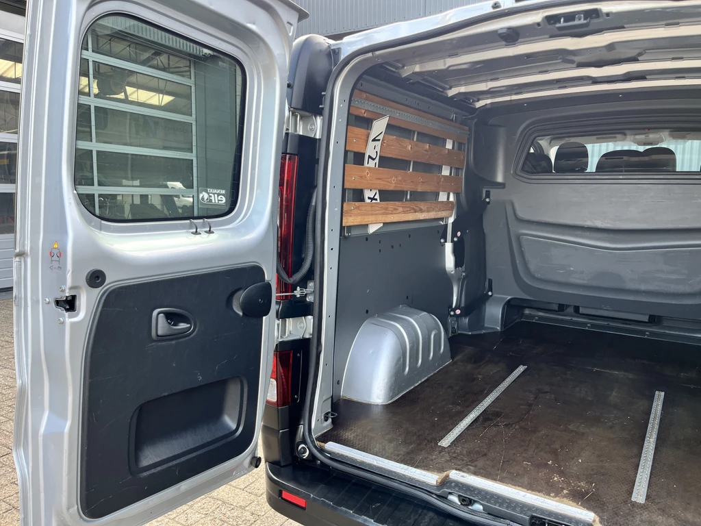 Renault Trafic – foto 22