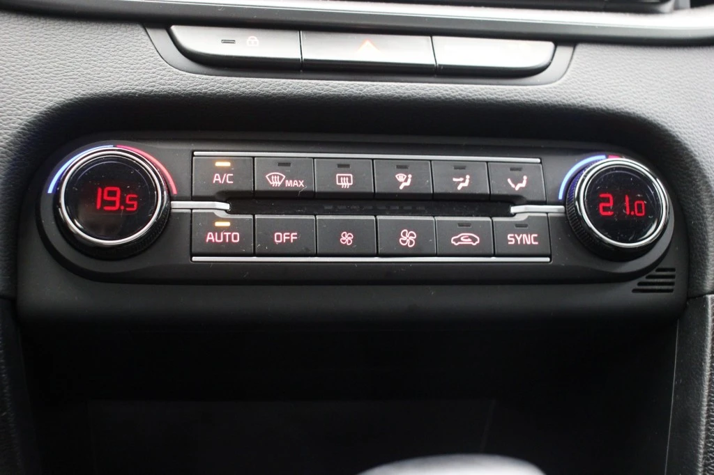 Kia Ceed – foto 15