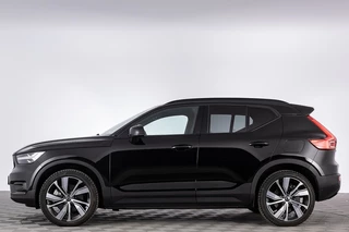 Volvo XC40 – thumbnail 2