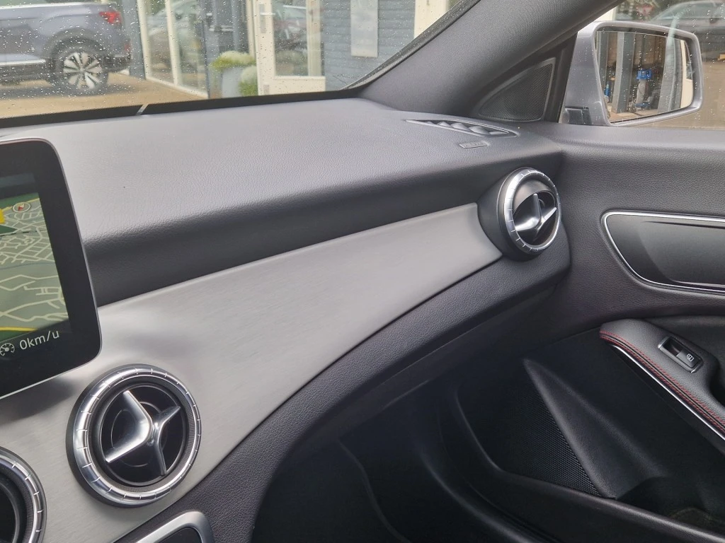 Mercedes-Benz CLA – foto 32