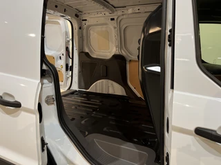 Ford Transit Connect – thumbnail 19