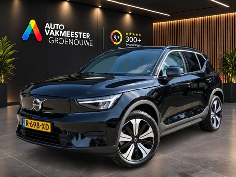 Volvo XC40 RECHARGE CORE 70 KWH / soh 92% / Trekhaak / Camera / BOVAG garantie