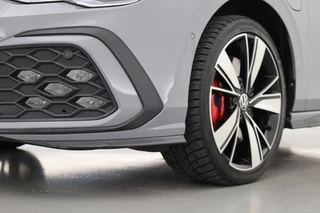 Volkswagen Golf – thumbnail 44
