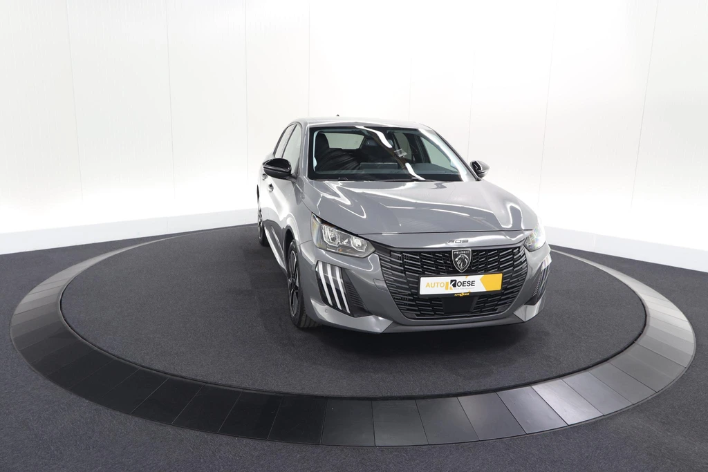 Peugeot 208 – foto 12