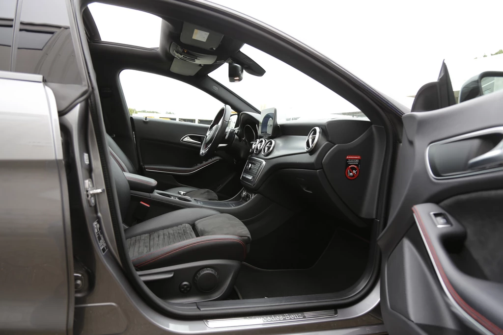 Mercedes-Benz CLA – foto 35