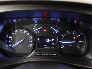 Opel Vivaro – thumbnail 25