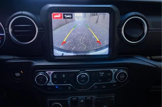 Jeep Wrangler – thumbnail 14