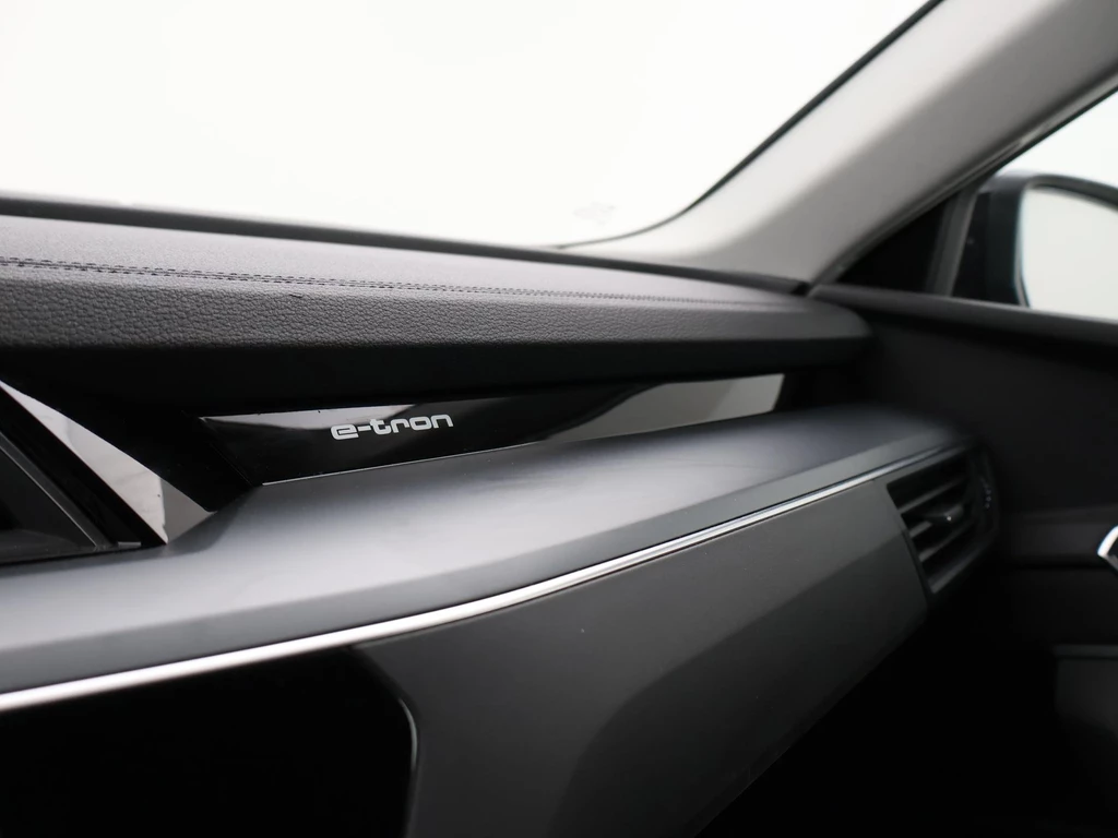 Audi e-tron – foto 35