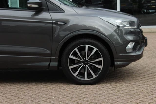 Ford Kuga – thumbnail 15