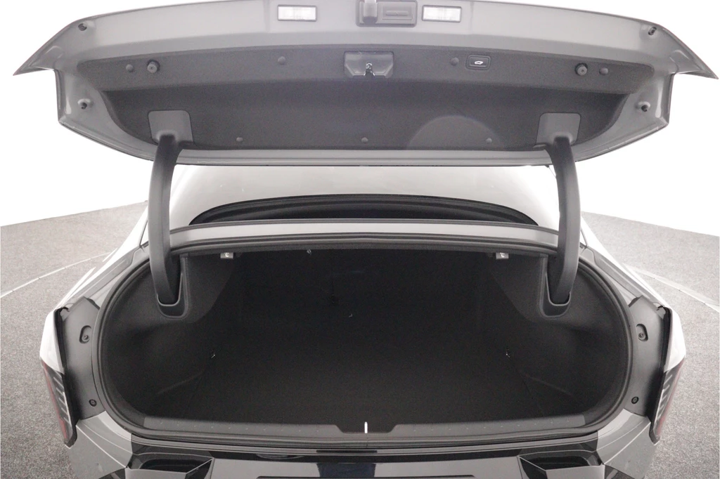 Kia EV4 – foto 32