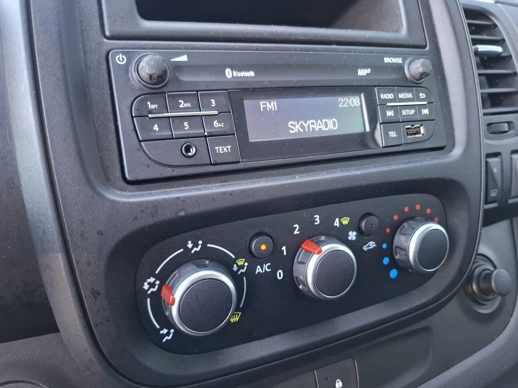Renault Trafic – foto 24